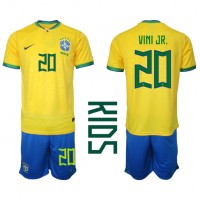 Brasilien Vinicius Junior #20 Replika babykläder Hemmaställ Barn VM 2022 Kortärmad (+ korta byxor)